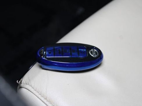 Used 2016 Nissan Maxima 3.5 SV image 9