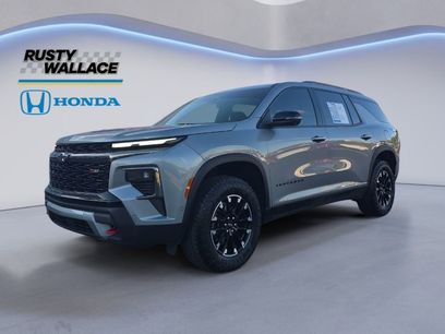 Used 2024 Chevrolet Traverse Z71 w/ Enhanced Driving Package