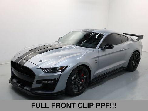 Used 2020 Ford Mustang Shelby GT500 w/ Carbon Fiber Track Pack RWD image 7