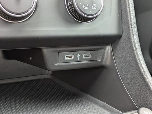 Used 2024 Volkswagen Jetta Sport FWD image 22