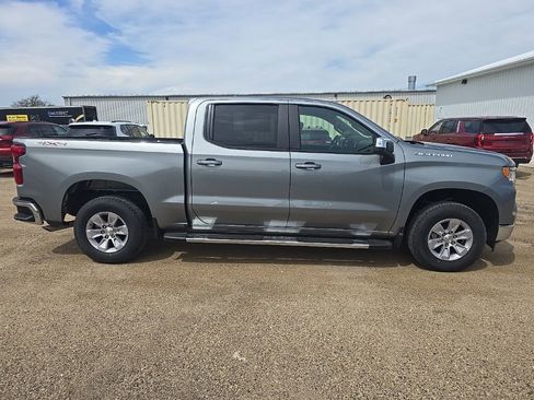 Used 2026 Chevrolet Silverado 1500 LT AWD/4WD image 4