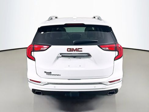 Used 2020 GMC Terrain Denali w/ Denali Premium Package image 6