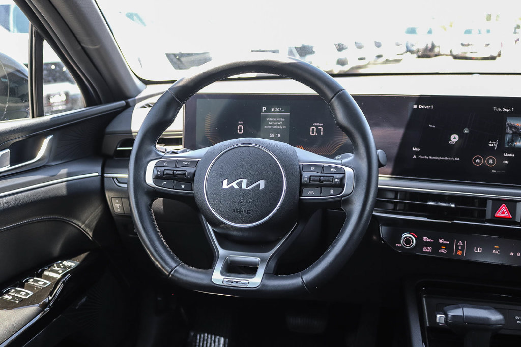 Certified 2025 Kia K5 GT-Line w/ GT-Line Premium Package FWD image 15