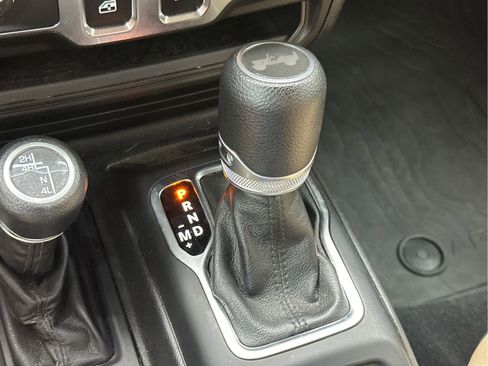 Used 2021 Jeep Wrangler Willys image 33