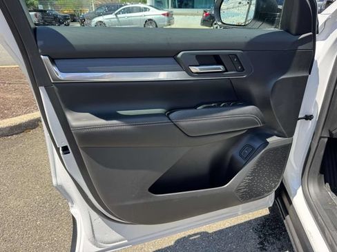 New 2026 GMC Terrain Elevation w/ Elevation Premium Package FWD image 8