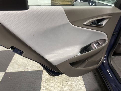 Used 2025 Chevrolet Malibu LT image 15