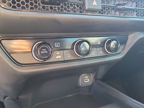 Used 2025 Honda HR-V LX image 22