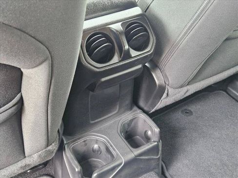 Used 2021 Jeep Wrangler Unlimited Sport AWD/4WD image 14