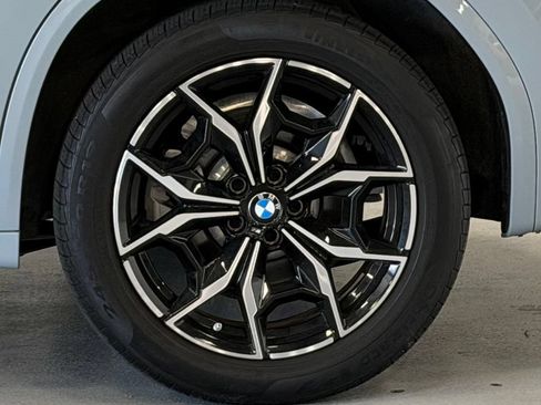 Used 2022 BMW X3 xDrive30i w/ M Sport Package AWD/4WD image 8