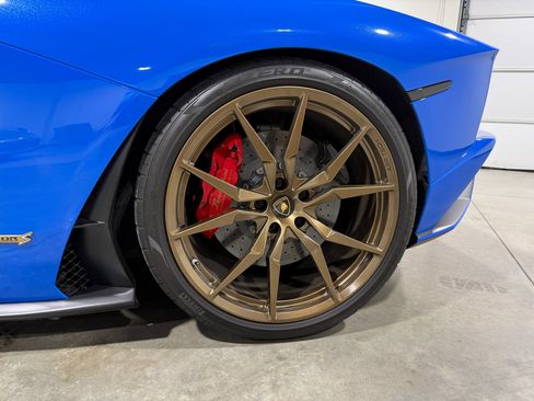 Used 2018 Lamborghini Aventador S AWD/4WD image 22