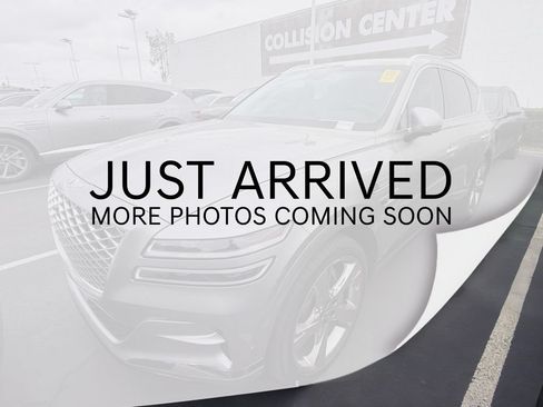Used 2023 Genesis GV80 3.5T w/ Prestige Package AWD/4WD image 3