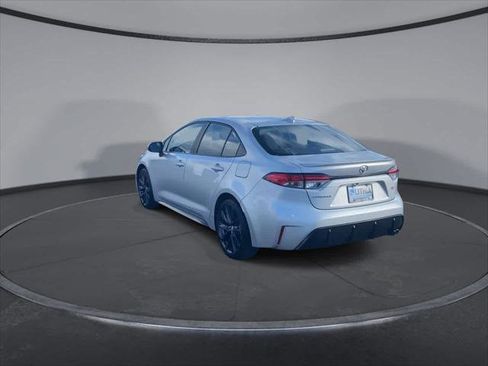 Certified 2024 Toyota Corolla SE FWD image 7