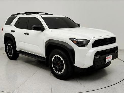 Certified 2025 Toyota 4Runner TRD Off-Road Premium image 1