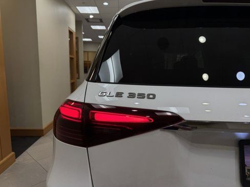 Certified 2025 Mercedes-Benz GLE 350 4MATIC image 24