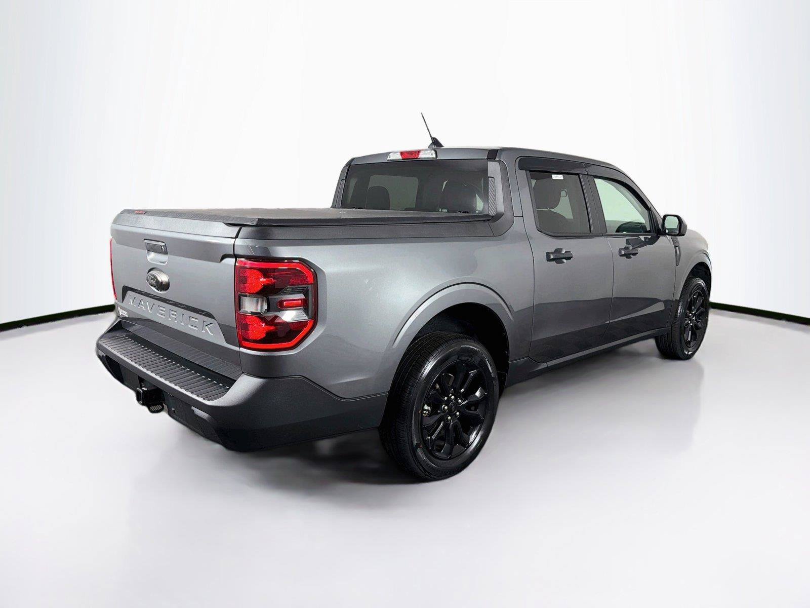 Used 2024 Ford Maverick XLT w/ XLT Luxury Package FWD image 11