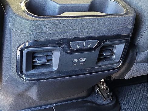 Used 2022 GMC Sierra 1500 AT4 w/ AT4 Premium Package image 15