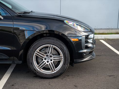 Used 2020 Porsche Macan S image 9