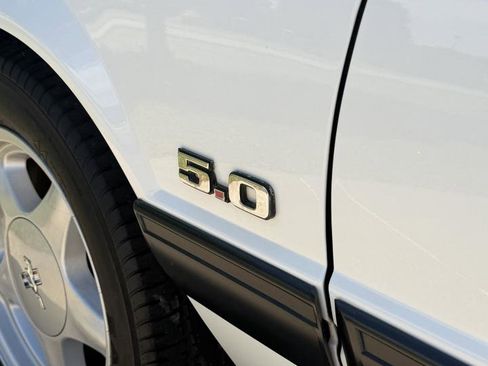 Used 1991 Ford Mustang LX RWD image 5