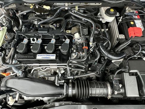 Used 2019 Honda Civic Sport image 18