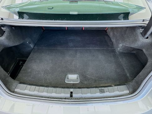 Used 2023 BMW 330e xDrive w/ Premium Package image 18