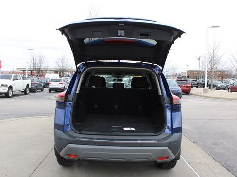 Used 2021 Nissan Rogue SV image 10