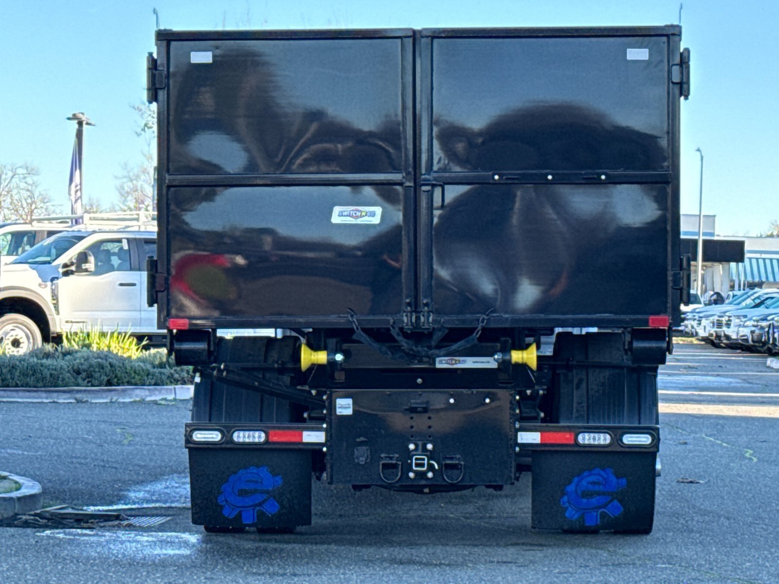 New 2024 Ford F550 4x4 Regular Cab Super Duty image 5