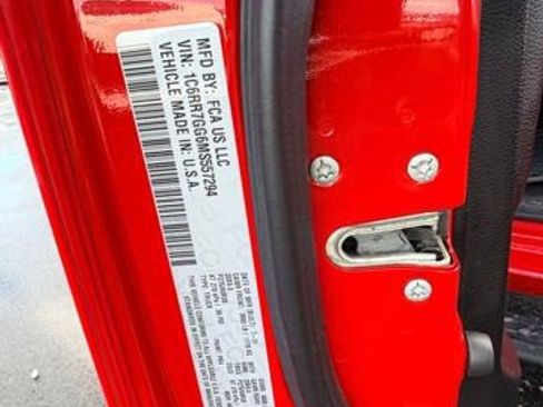 Certified 2021 RAM 1500 Classic Warlock w/ Luxury Group image 14