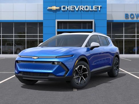 New 2026 Chevrolet Equinox EV LT FWD image 7