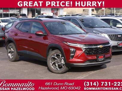 Used 2025 Chevrolet Trax LT w/ LT Convenience Package
