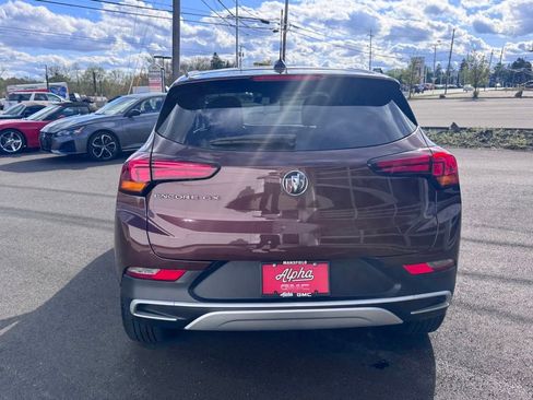 Used 2023 Buick Encore GX Preferred w/ Cold Weather Comfort Package FWD image 4