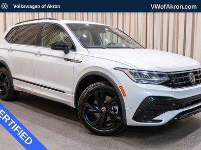 Certified 2024 Volkswagen Tiguan SE R-Line