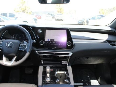 Certified 2024 Lexus RX 350 FWD w/ Technology Package image 10