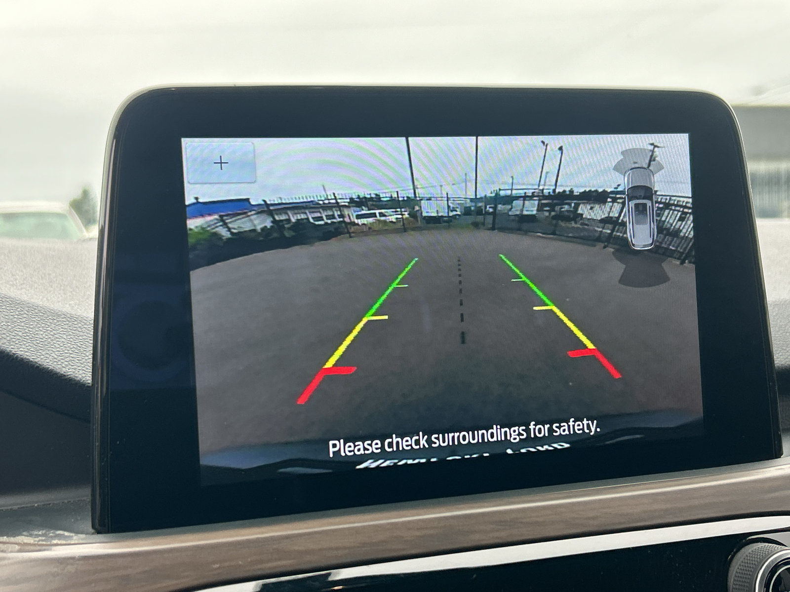 Certified 2020 Ford Escape Titanium AWD/4WD image 26