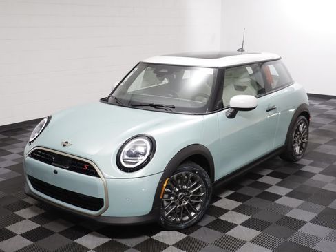 New 2026 MINI Cooper S FWD image 2
