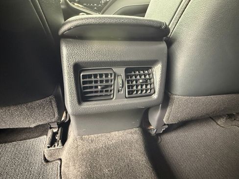 Used 2019 Toyota Camry XSE FWD image 25