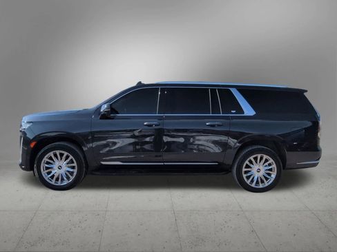 Used 2022 Cadillac Escalade ESV Premium Luxury image 3