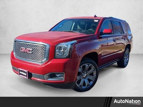 Used 2015 GMC Yukon Denali w/ Premium Package image 1