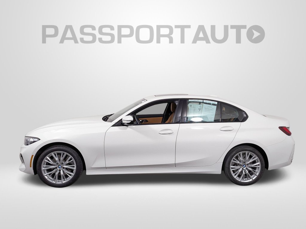 Used 2023 BMW 330i xDrive Sedan w/ Driving Assistance Package AWD/4WD image 2