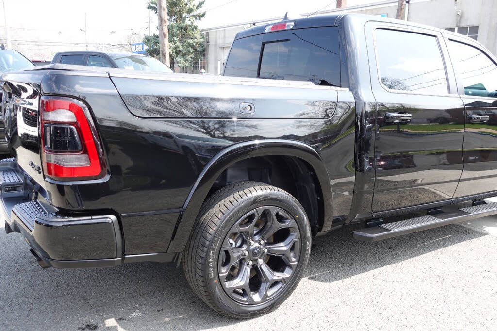 Used 2023 RAM 1500 Limited w/ Night Edition AWD/4WD image 11
