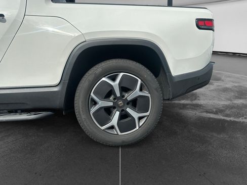 Used 2023 Rivian R1T Adventure AWD/4WD image 20
