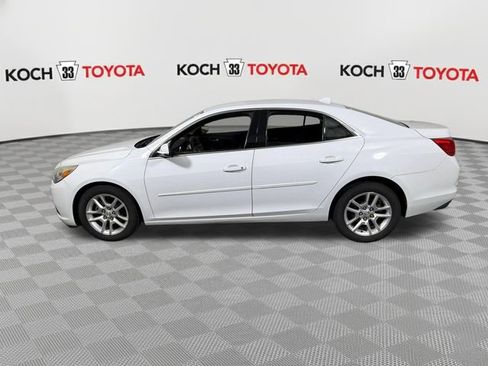 Used 2014 Chevrolet Malibu LT w/ Power Convenience Package FWD image 4