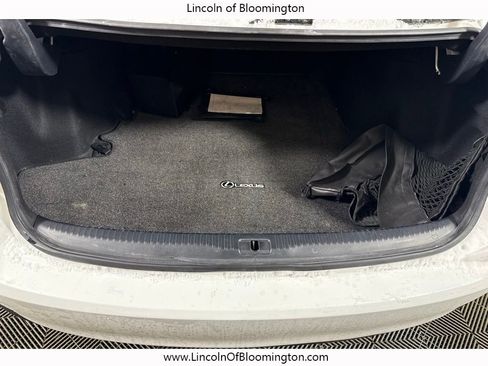 Used 2016 Lexus IS 300 AWD image 15