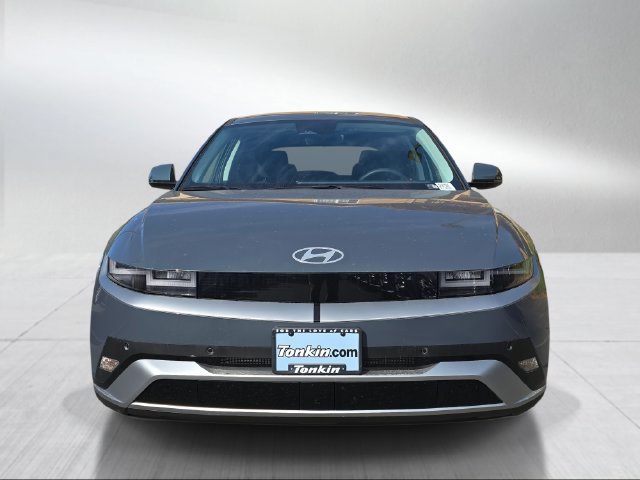 New 2027 Hyundai Ioniq 5 SE AWD/4WD image 8