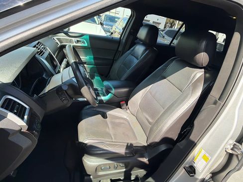 Used 2015 Ford Explorer Limited w/ Equipment Group 301A image 25