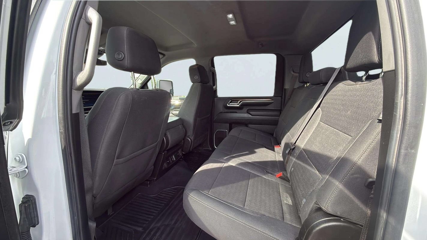 Used 2024 Chevrolet Silverado 2500 LT w/ Convenience Package AWD/4WD image 18