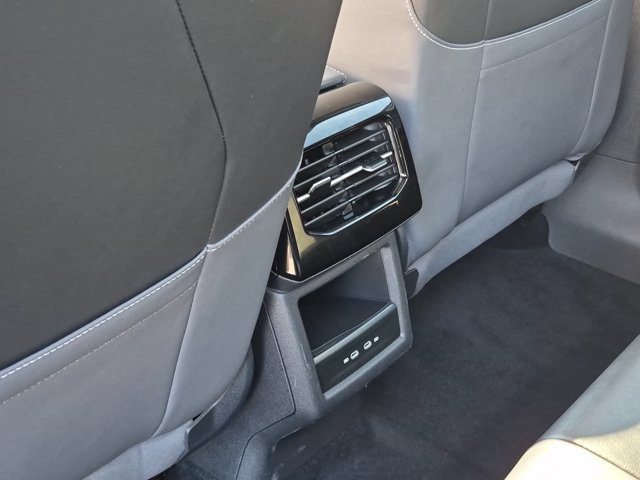 Certified 2023 Volkswagen ID.4 Pro S AWD/4WD image 18