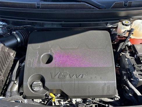 Certified 2024 Buick Enclave Essence w/ Experience Buick Package image 29