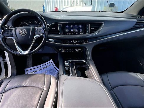 Used 2023 Buick Enclave Essence FWD image 7