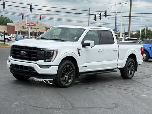 Used 2021 Ford F150 Lariat w/ Equipment Group 502A High AWD/4WD image 8