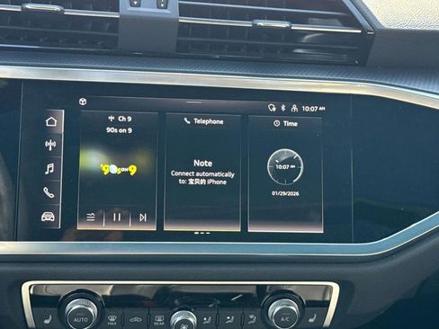 Used 2024 Audi Q3 2.0T Premium image 15